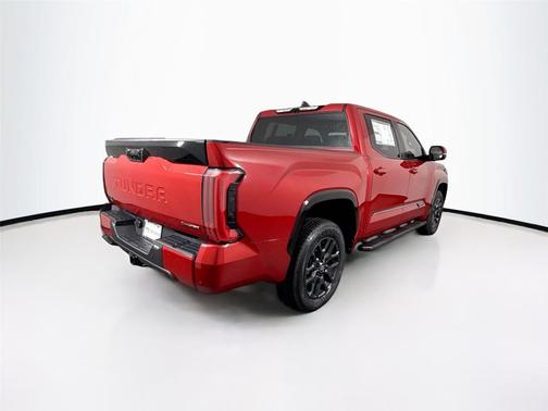 2025 Toyota Tundra Hybrid Platinum