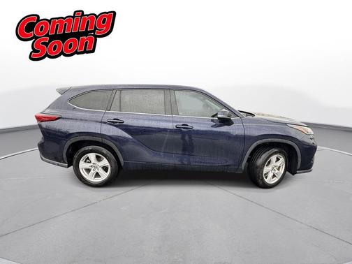 2022 Toyota Highlander Hybrid LE