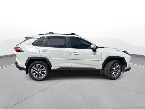 Wind Chill Pearl 2025 Toyota RAV4 XLE Premium