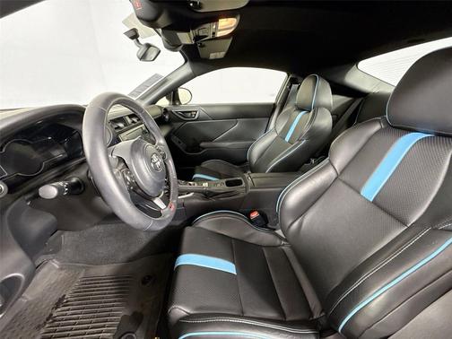 2023 Toyota GR86 Premium
