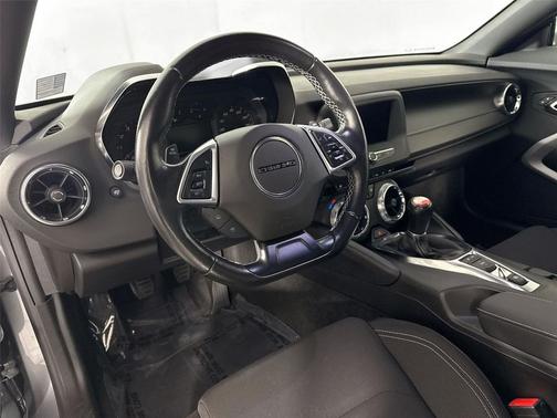 2021 Chevrolet Camaro RWD Coupe LT1