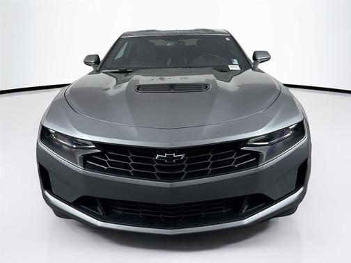 2021 Chevrolet Camaro RWD Coupe LT1