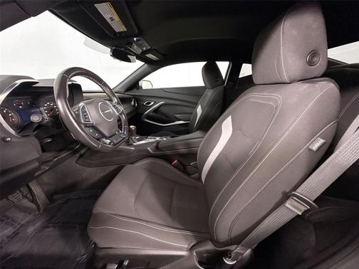 2021 Chevrolet Camaro RWD Coupe LT1