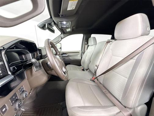 Summit White 2025 Chevrolet Silverado 3500 LT