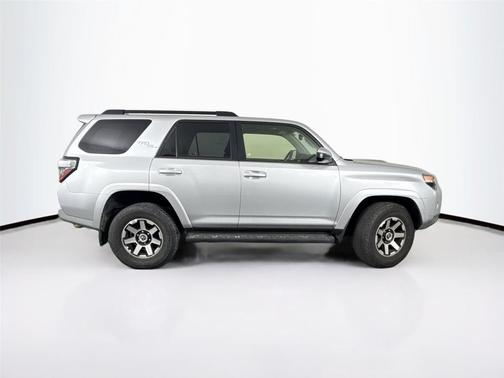 2024 Toyota 4Runner TRD Off Road