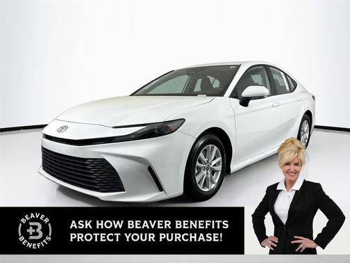 Ice Cap 2025 Toyota Camry LE