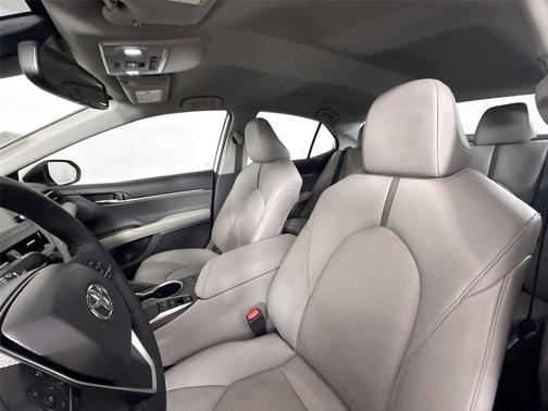 2022 Toyota Camry XLE