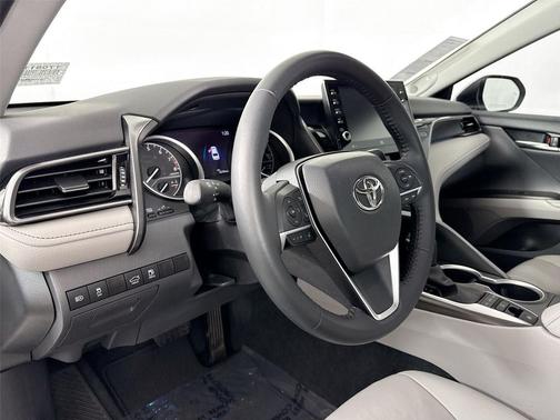 2022 Toyota Camry XLE