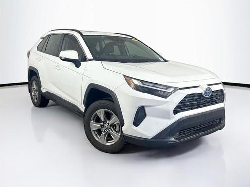 2024 Toyota RAV4 Hybrid XLE