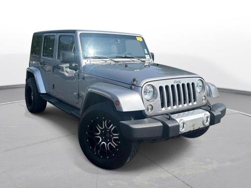 Billet Silver Metallic Clearcoat 2015 Jeep Wrangler Unlimited Sahara