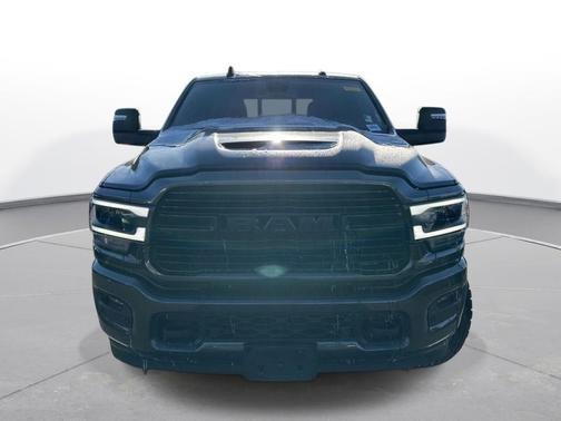 2024 RAM 3500 Laramie Crew Cab 4x4 6'4' Box