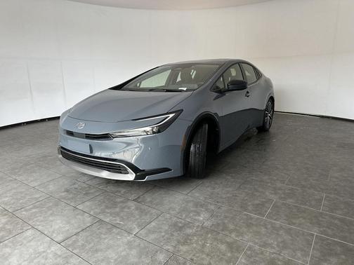 Guardian Gray 2025 Toyota Prius XLE
