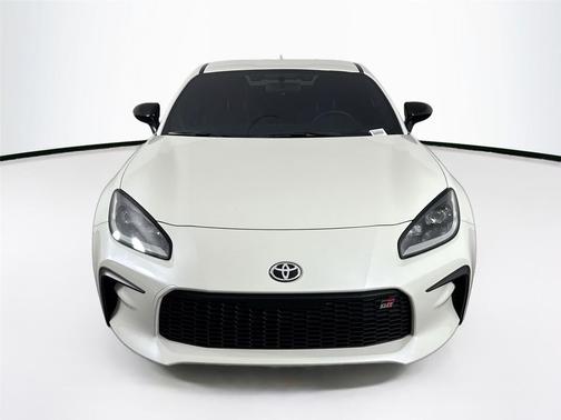 2025 Toyota GR86 Base