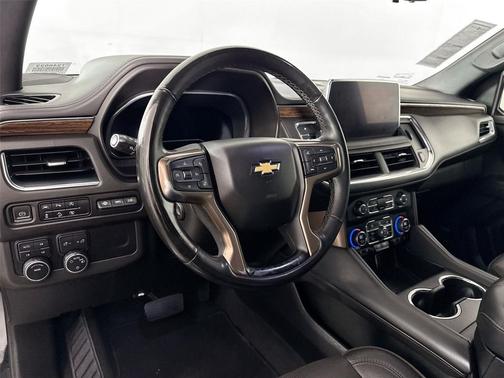Black 2023 Chevrolet Suburban 4WD High Country
