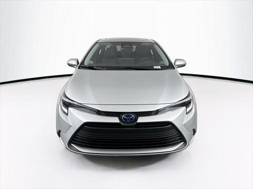 2025 Toyota Corolla Hybrid XLE