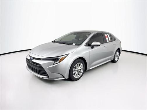 2025 Toyota Corolla Hybrid XLE