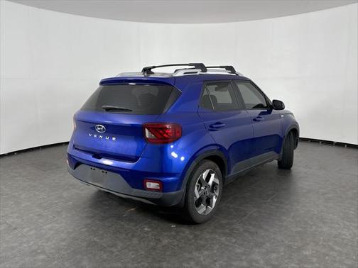2021 Hyundai VENUE SEL