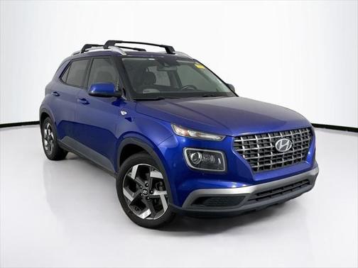 2021 Hyundai VENUE SEL