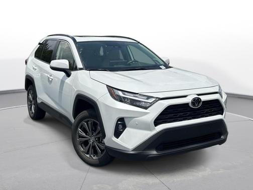Wind Chill Pearl 2025 Toyota RAV4 Hybrid XLE Premium