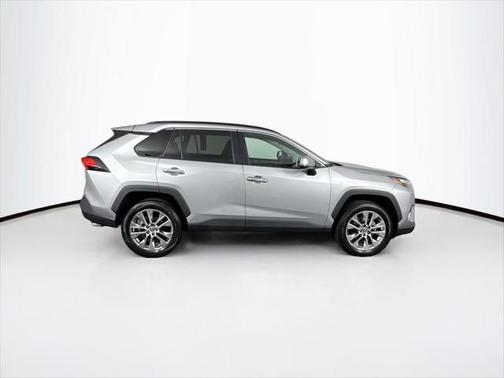 2022 Toyota RAV4 Limited