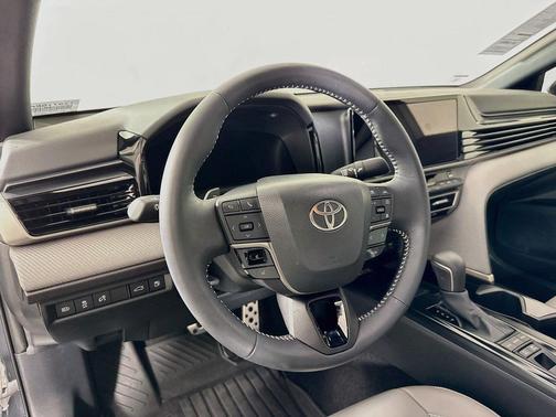 Underground 2026 Toyota Camry SE