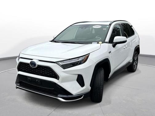 2024 Toyota RAV4 Prime SE