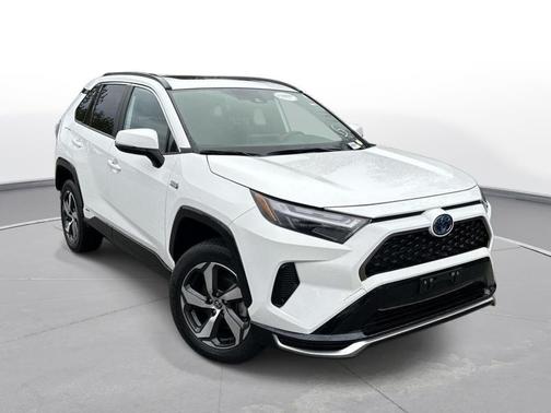 2024 Toyota RAV4 Prime SE