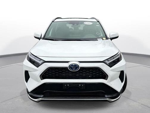 2024 Toyota RAV4 Prime SE