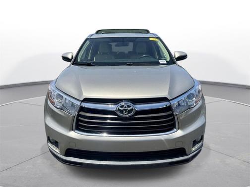 Creme Brulee Mica 2015 Toyota Highlander Limited