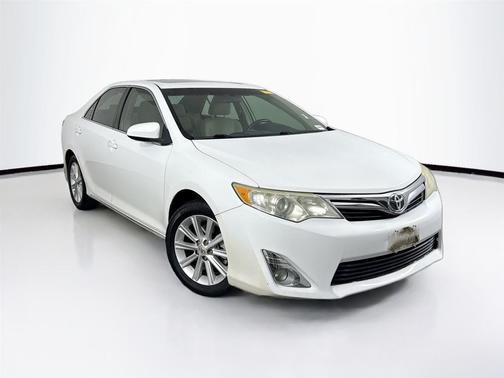 2014 Toyota Camry XLE
