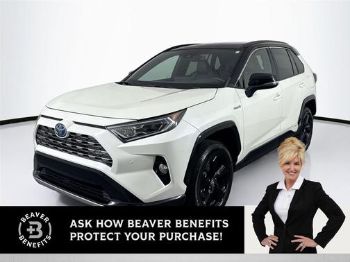 2020 Toyota RAV4 Hybrid SE