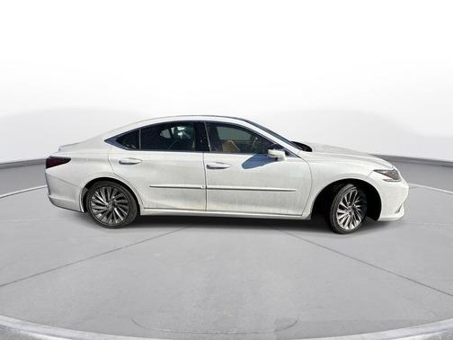 2019 Lexus ES 350 Ultra Luxury