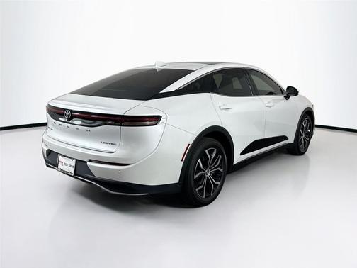 2024 Toyota Crown Limited