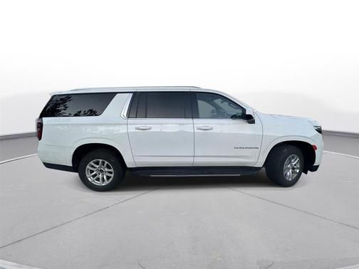 2021 Chevrolet Suburban LT