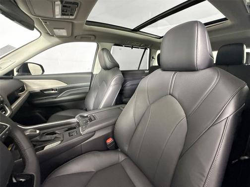 2025 Toyota Grand Highlander Limited