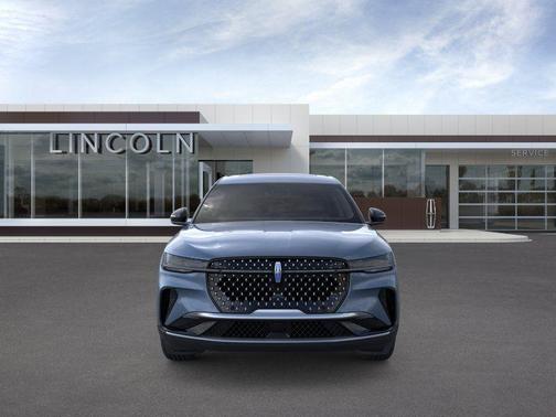 Whisper White 2026 Lincoln Nautilus Premiere