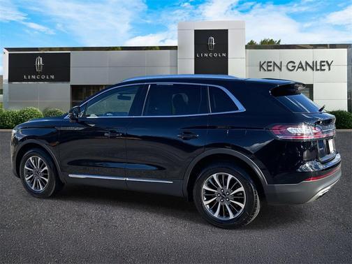 2023 Lincoln Nautilus Standard