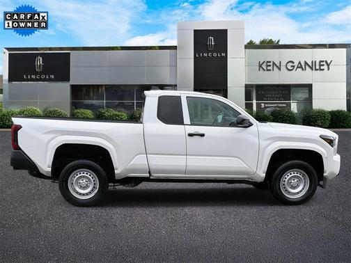 2025 Toyota Tacoma SR