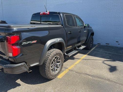 Black 2024 Chevrolet Colorado ZR2