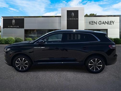2023 Lincoln Nautilus Standard