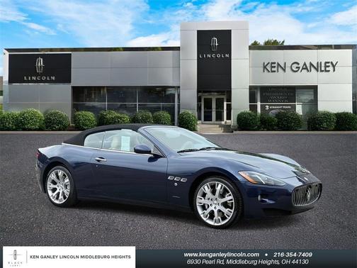 2015 Maserati GranTurismo Base