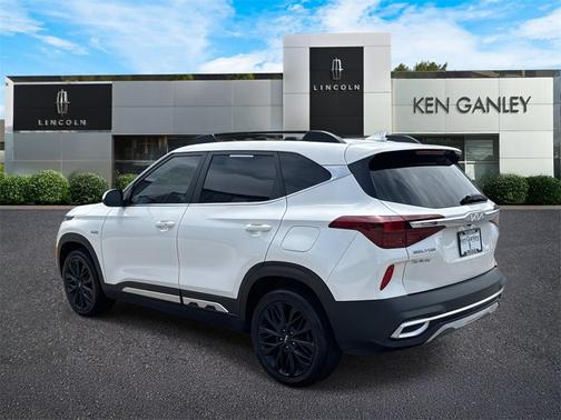 2023 Kia Seltos Nightfall