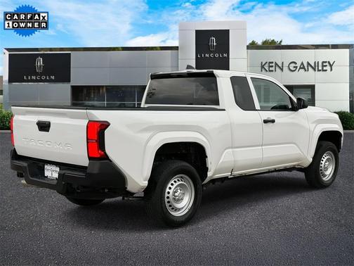 2025 Toyota Tacoma SR