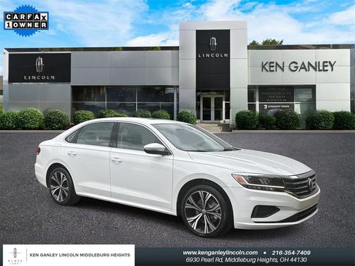 2022 Volkswagen Passat 2.0T SE