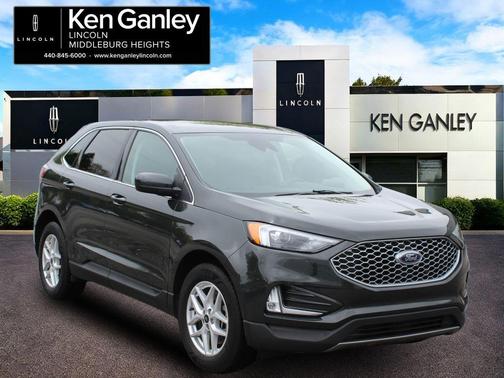 Green 2023 Ford Edge SEL
