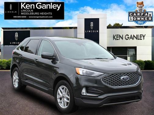 Green 2023 Ford Edge SEL