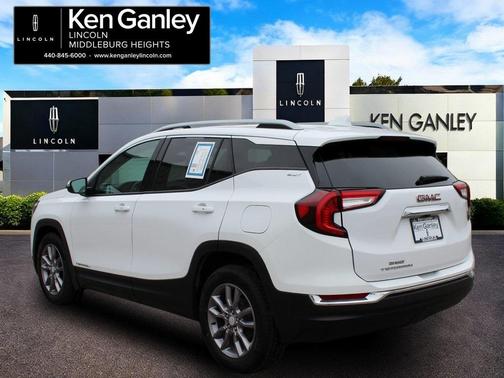 2023 GMC Terrain SLT