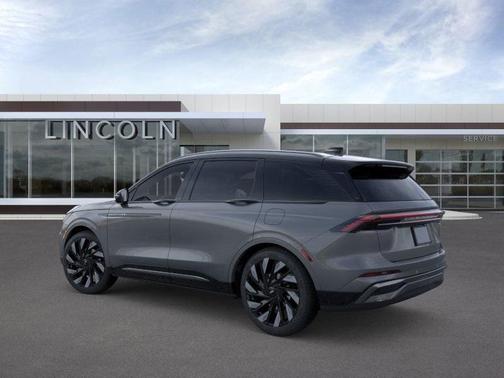2025 Lincoln Nautilus Reserve