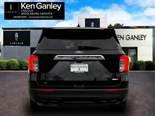 2020 Ford Explorer Base