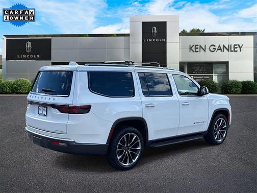 2022 Jeep Wagoneer Series II
